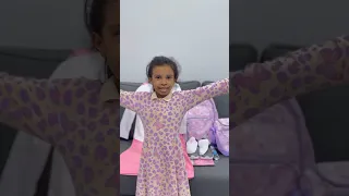 جاهزين ومتحمسين للمدرسة اول يوم للين           دندنها