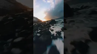 اول حد فيهم كان هي 