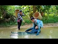 FULL CEO Trieu Quyet saves a police officer attacked by thugs