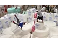 Lagu Bubble Wrap Battle | Dude Perfect