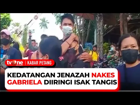 Evakuasi Nakes Korban Teror Kelompok Separatis Diiringi Isak Tangis