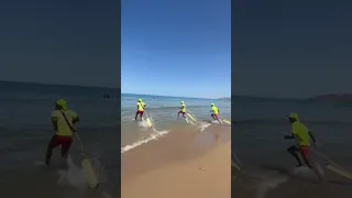 سباح منقذ غامر أو غادر قروش السعيدية 