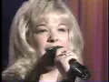 Oct.14,1996 14 Year old LeAnn Rimes Performs One Way Ticket on Prime time Country Talk Show.