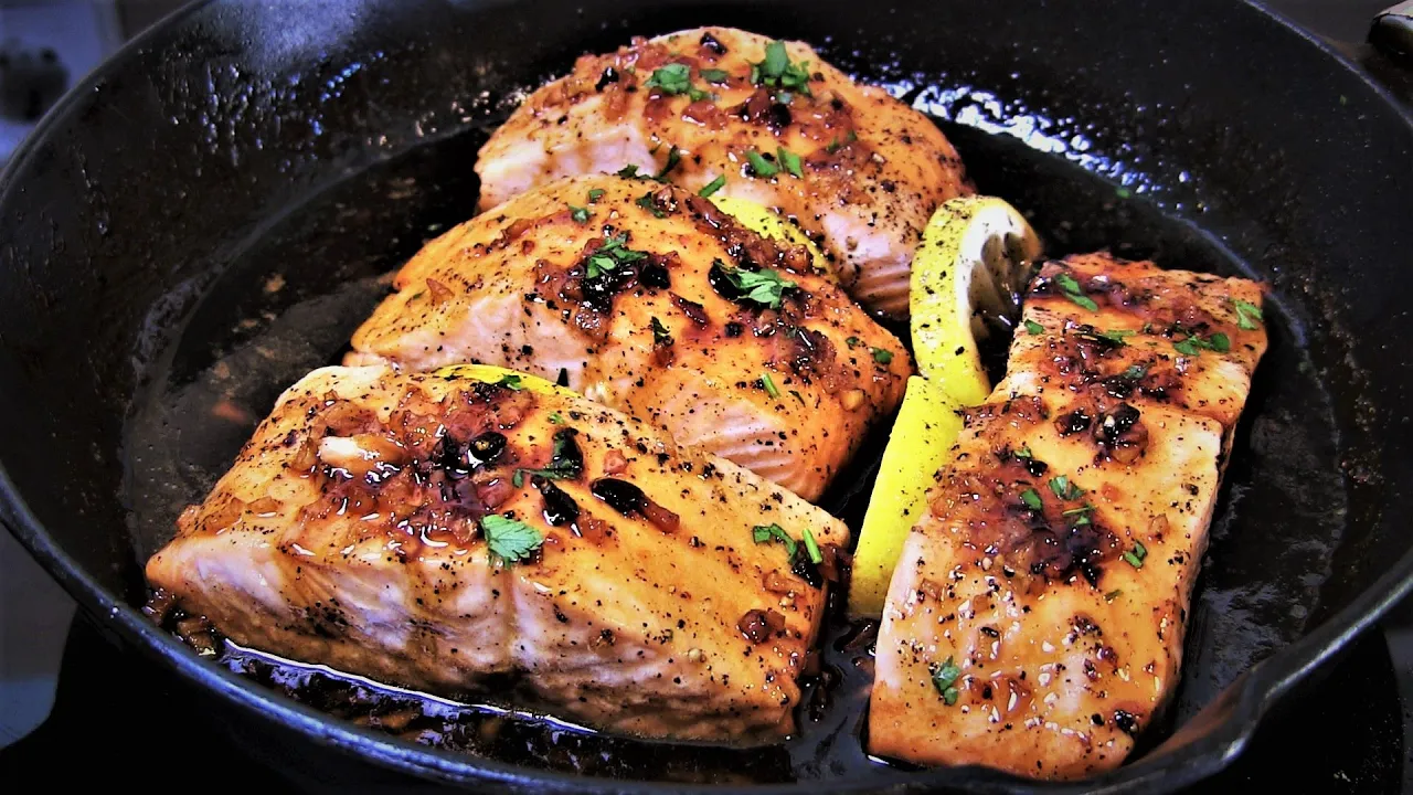 Lachs in Pfanne braten: Vermeide diese 7 Fehler unbedingt!. 