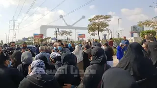 انهيار ابنه الفنانة سهير البابلي فى جنازة والدتها وياسمين الخيام تواسيها دندنها