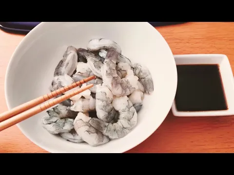Watch shrimp sashimi preparation video