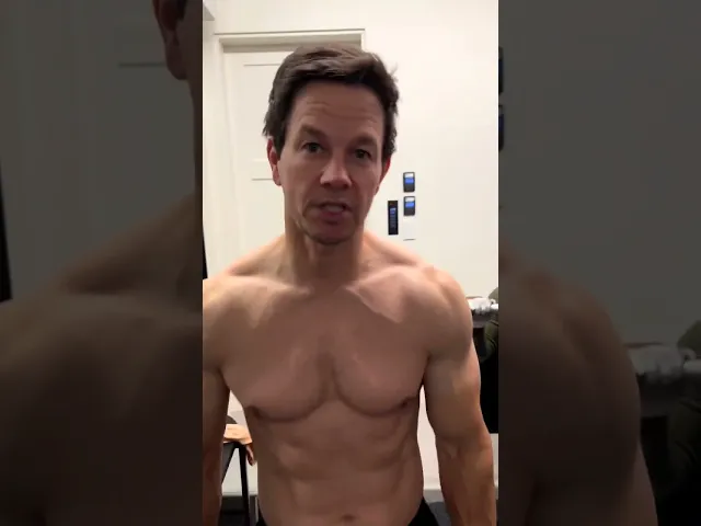 Mark Wahlberg has shown his impressive musculature at 51 years old