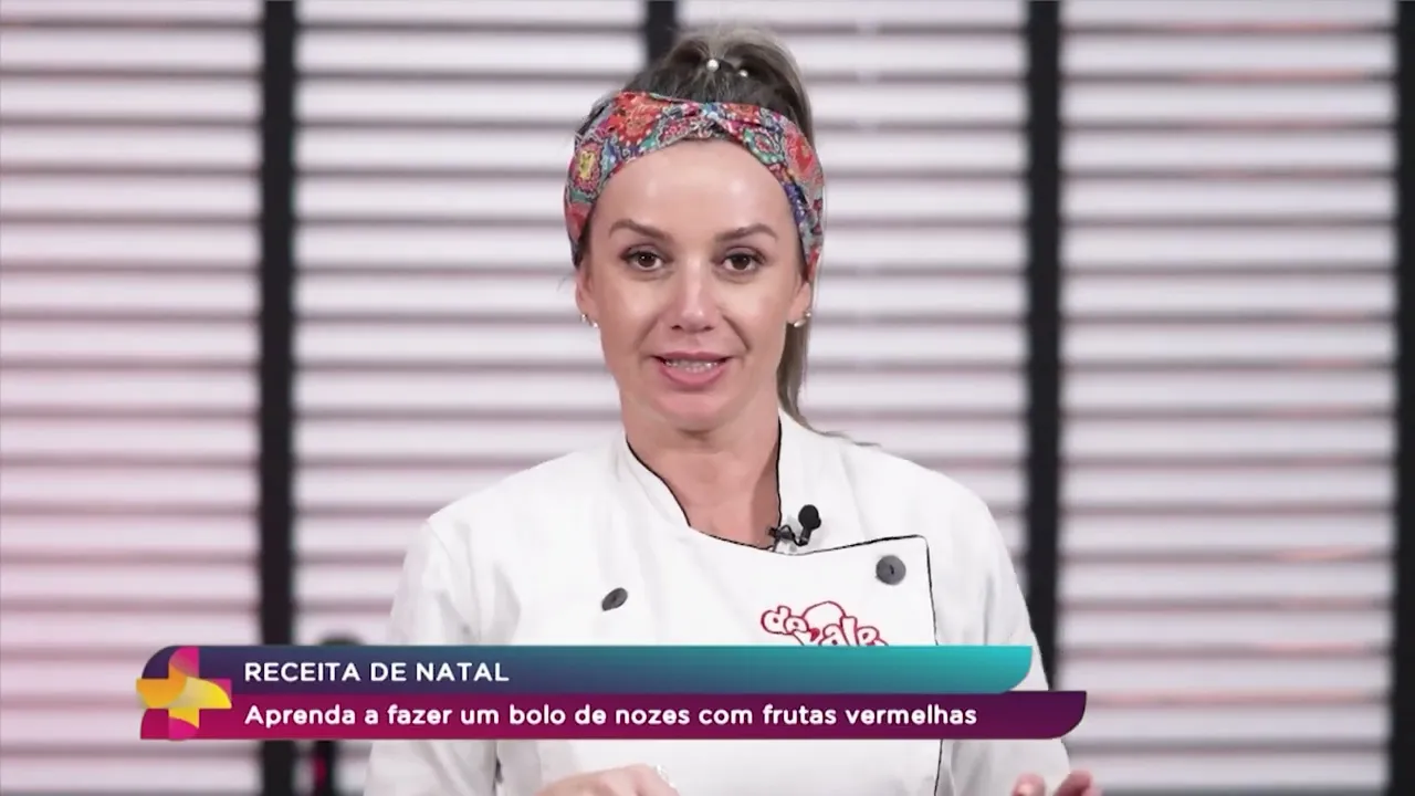 Do Campo À Cozinha: aprenda a fazer um bolo de nozes com frutas vermelhas