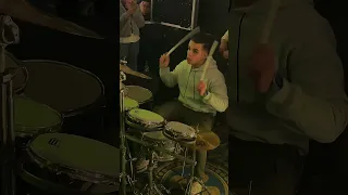 شارون درامز بيعمل عظمه 