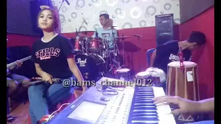 Download TATU VERSI GEDRUK(PUTRI KRISTYA)COVER KMB LIVE LATIHAN MP3