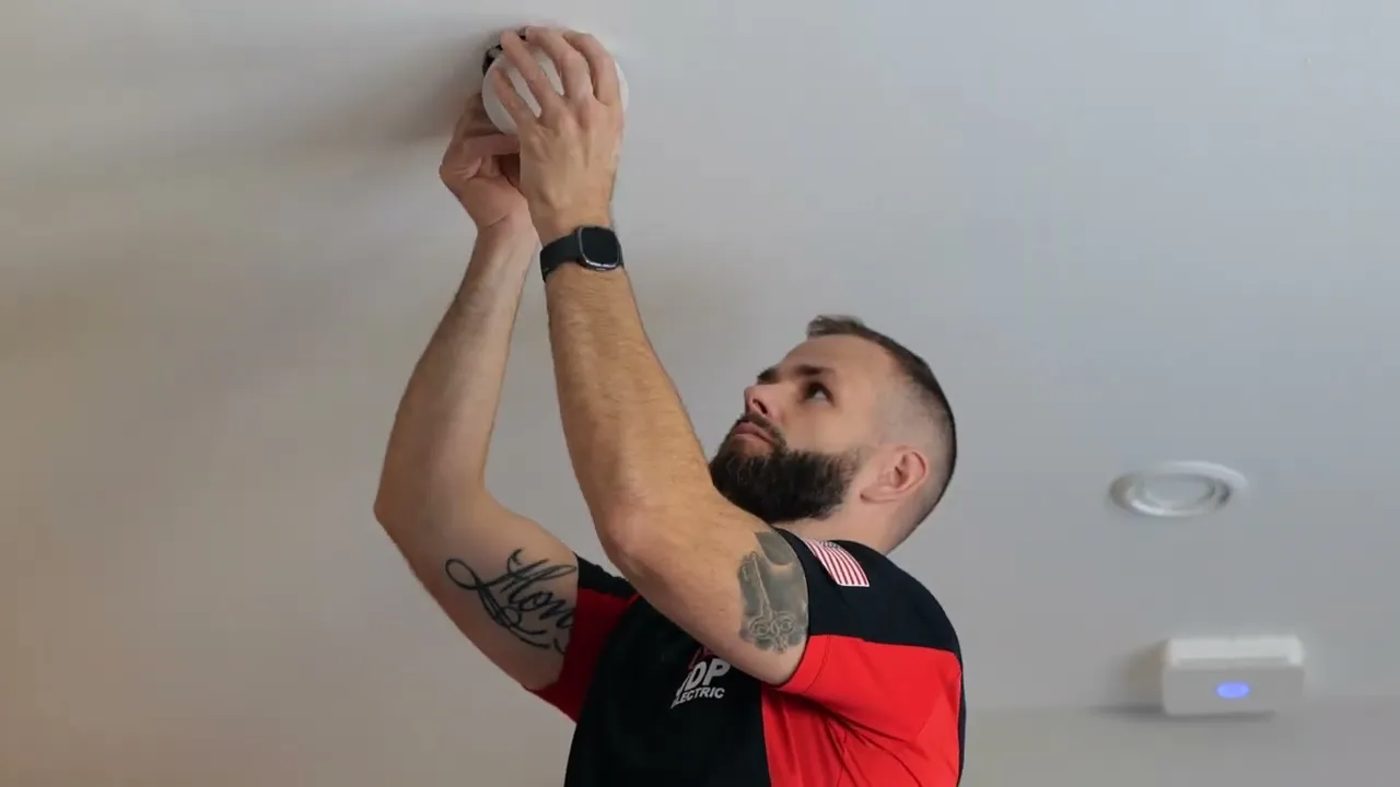 JDP Electric: Commercial