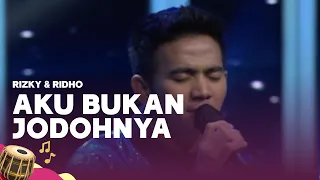 Download RIZKY \u0026 RIDHO - Aku Bukan Jodohnya MP3