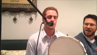 يا نور العين يا طه الزين  يا طيبة يا طيبة  طلع البدر علينا  على طيبة يلا نروح دندنها