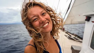 GYPSY BOAT sailing through DANGEROUSLY shallow passage (Expedition Drenched S1 Ep.87)