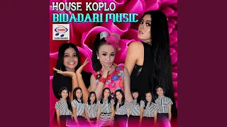 Download Bulan Diranting Cemara MP3