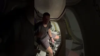 Dead crank battery in the middle of nowhere 😬 #boatlife #sailing #shorts