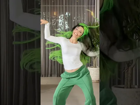 The dance is so hard but so cool👀💚 #dance