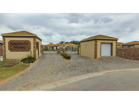 Download MP3 3 Bedroom Townhouse for sale in Eastern Cape | Port Elizabeth | Parsons Vlei | 36 Small |