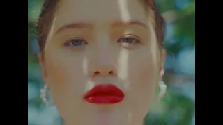 Criss Blaziny x DAYANA - Eu nu sunt single ca sunt un album - Descarcă MP3