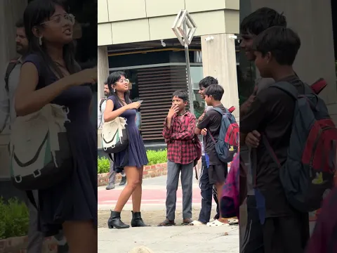 paise kama ke dikho 🤣 #comedy #funny #prank