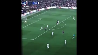 تصميم ليفاندوفسكي صاحب الدنيا بدالة 