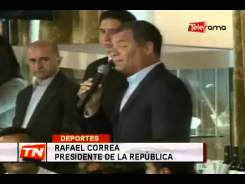 Presidente Correa rindió homenaje a bicampeón Emelec