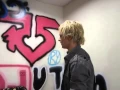 Download Lagu Ross Lynch Gives POPSTAR a Tour of His Dressing Room!