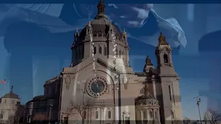 Iglesia da permiso a inmigrantes de no asistir a misa