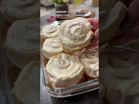 Cinnamon rolls, perfect for fall 🍂🧸🤎 soft, extra gooey #shorts #cinnacinnamon #baking #fallvibes