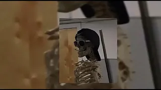 سامع ركبك بتخبط   مسرعه الكلمات بالوصف دندنها