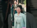 절세의 도성이 거지로 신분을 숨기고 끝없는 피투성이 싸움 끝에 공주를 호위하며 반란을 진압하고 화귀를 버리고 호쾌하게 강호를 유영한다.