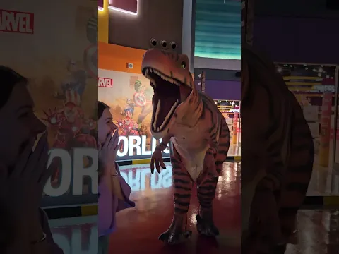 Меня вчера чуть не съели 😅🦖