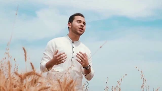 انت العالم بالحال وبسوء الأحوال فلو قلبي يارب مال وجهني للحلال 