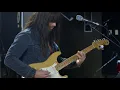 Khruangbin plays \