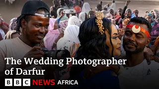 The photographer who captures joy over war - BBC Africa