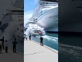 Download Lagu Cruise ship loses control and collides