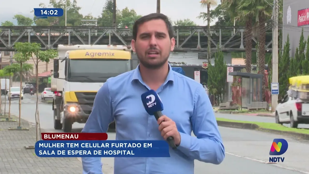 Mulher tem celular furtado em sala de espera de hospital em Blumenau
