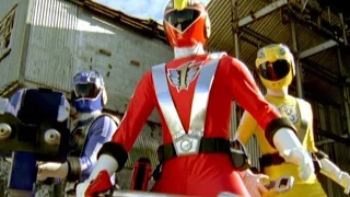 first morph and fight power rangers vs grinders rpm power rangers official