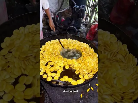 la fabrica de galletas sabor a queso de pies mas vendidas de toda india🥵 #humor #india #viral #short