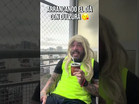 Arrancando la mañana súper tierna