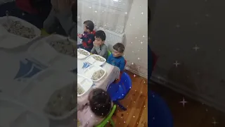 دعاء الطعام اللهم بارك لنا في ما رزقتنا وقنا عذاب النار بسم الله الرحمن الرحيم 