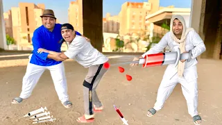 لما ام كشري تشتغل دكتوره و تدي عمر حقنة   في الشارع   عمر الزير   عمر نصر  دندنها