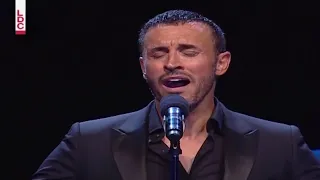 كاظم الساهر   احبيني بلا عقد   اداء خرافي    حفل بيبلوس      دندنها