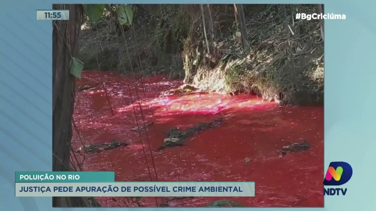 Justiça pede apuração de possível crime ambiental em caso de "rio vermelho" em Criciúma