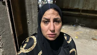 الحقوني يا ناس اترميت في الشارع أنا وعيالي بنستنجد بيكم ماليش غيركم 😭😭