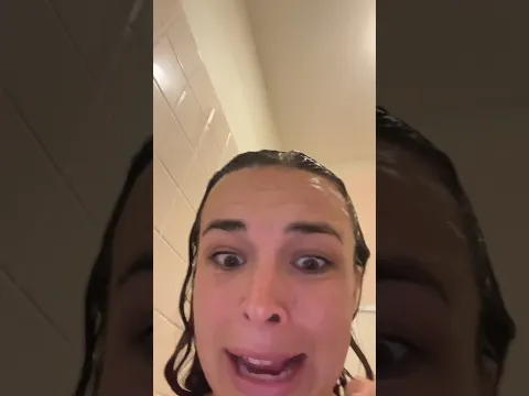 THIS HAPPENED MID SHOWER!!