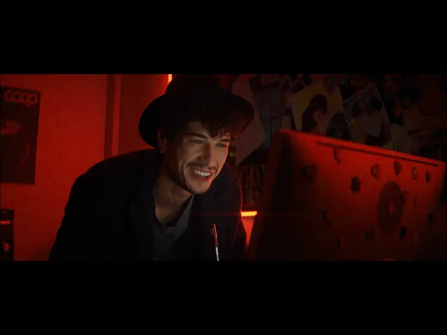 Sempre più Bello | Trailer