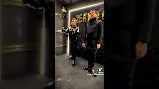 حطين علي ناس كتير صغير والكبير 