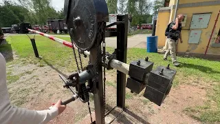 Ручной шлагбаум в музее Лужна у Раковника / Manually operated  crossing barrier