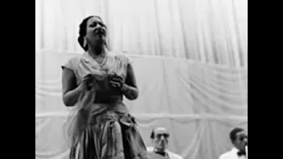 ام كلثوم مقطع من قصة الامس رائع كنت لي اياما كان الحب لي امل الدنيا ودنيا املي 